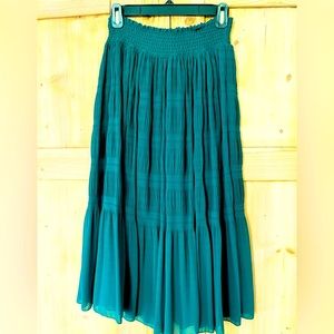 Zara jewel green floaty tiered peasant skirt. Size XS